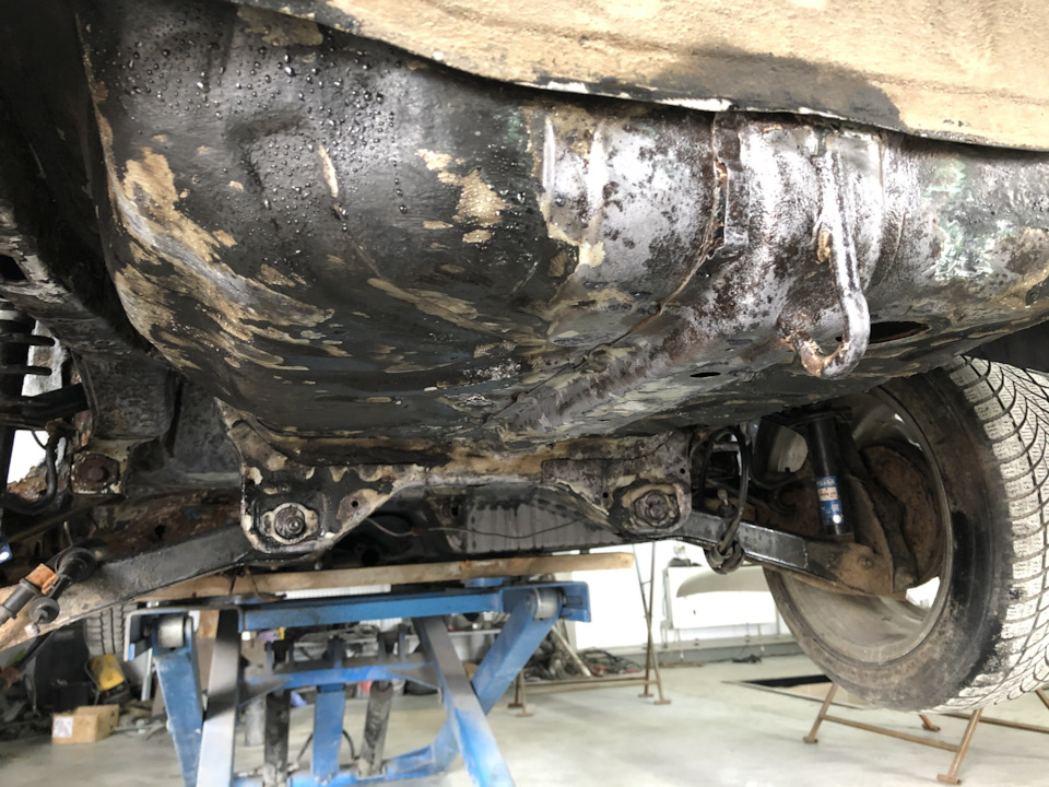 Фото в бортжурнале Mitsubishi Carisma