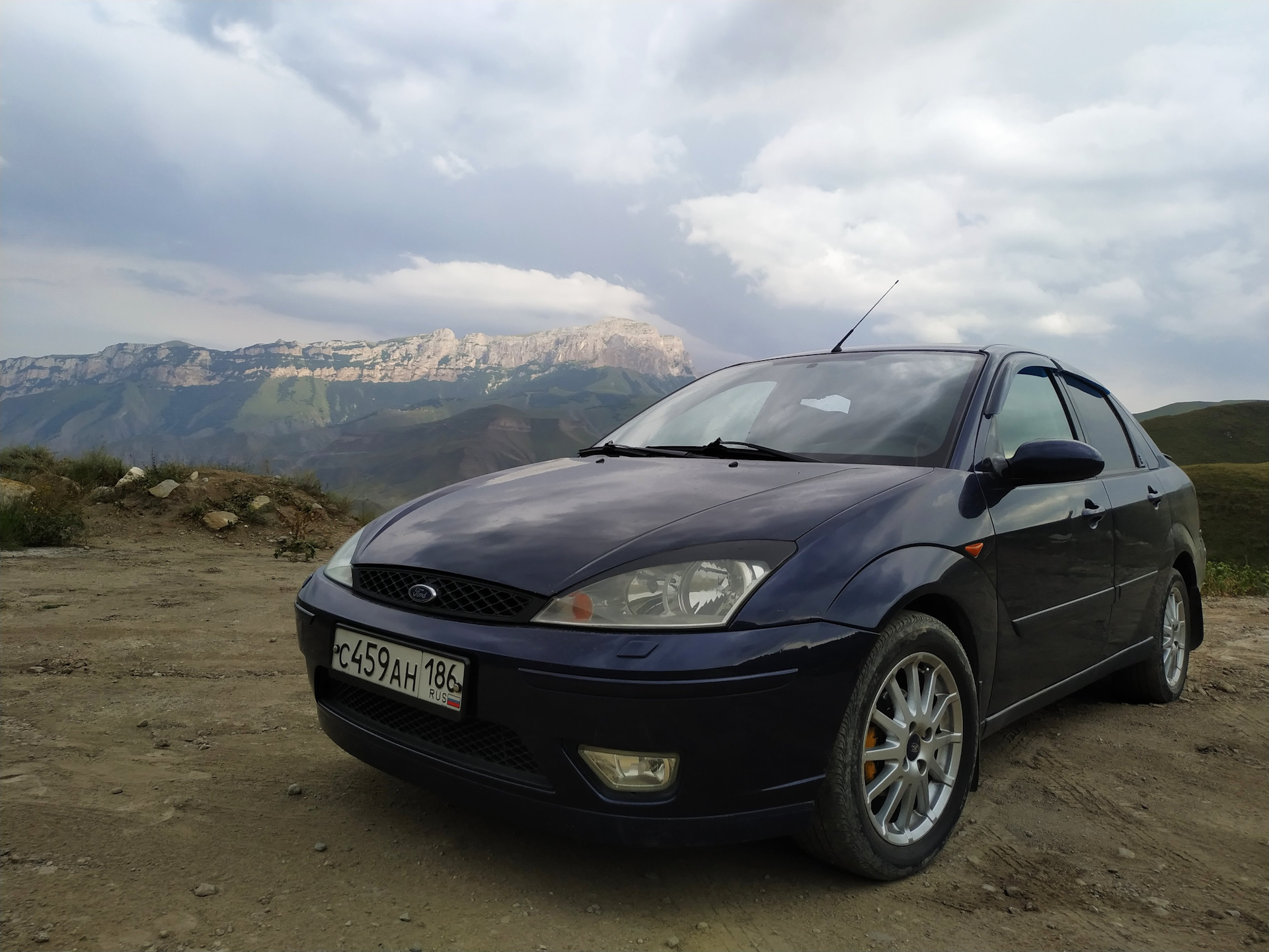 Ford focus 2003 год. Форд фокус 2003. Форд фокус 1 2003. Форд фокус 1 седан 2003. Форд фокус 2003 года седан.