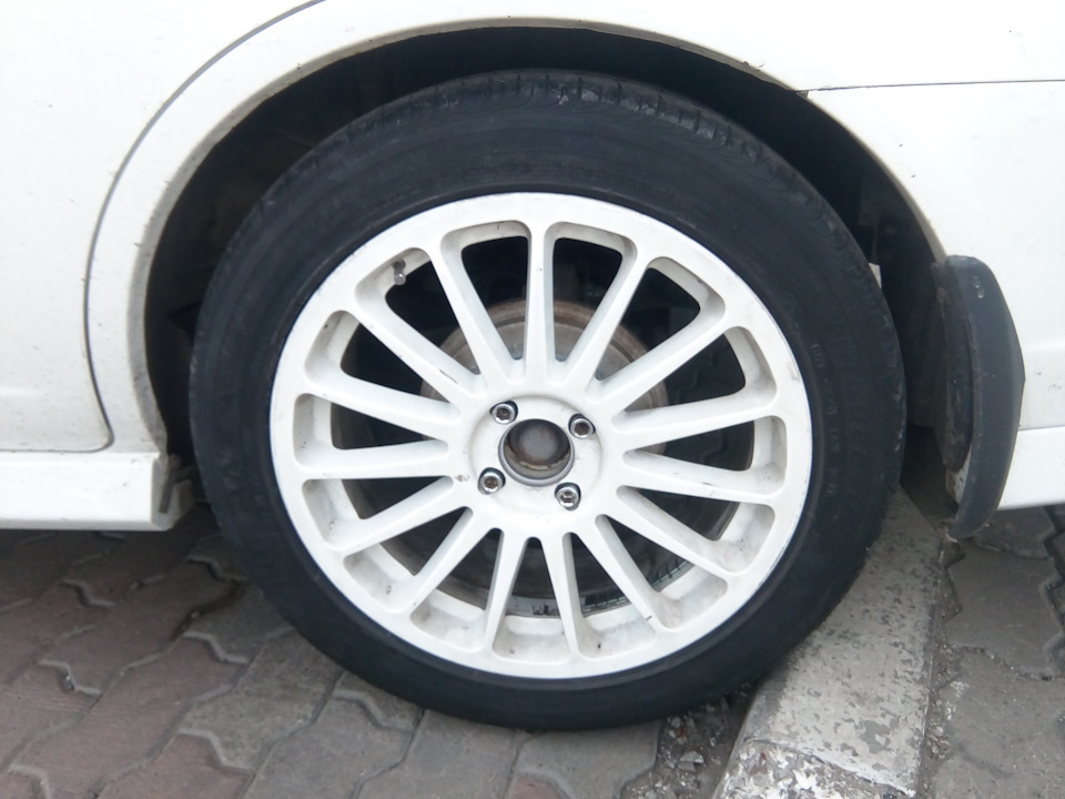 Купить Колесо 215 50 R17