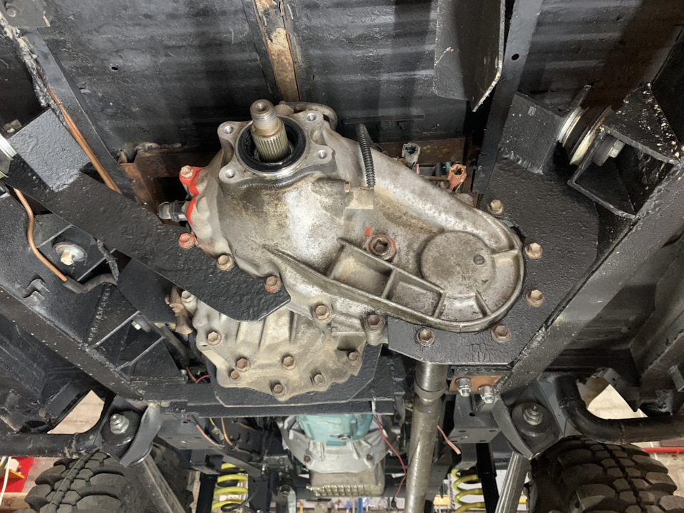 Уаз-469. Сальник Хвостовика РК Nissan Y-61 — УАЗ 31512, 4,2 л, 1992 ...