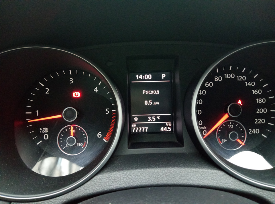 Смазка ограничителей дверей — BMW 3 series (F30), 2 л, 2018 года ...