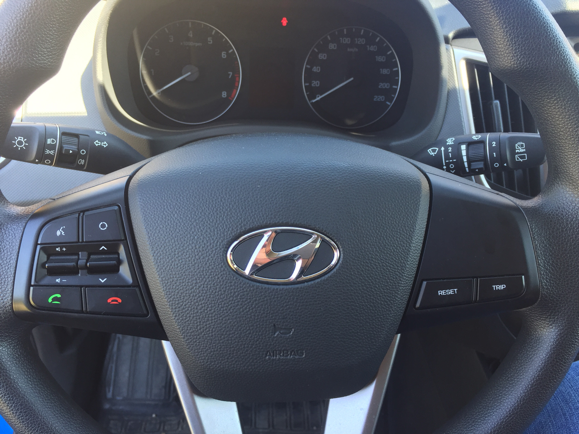 Как снять кнопки на руле hyundai creta