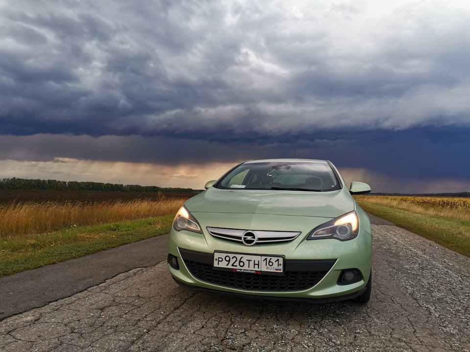 Лобовое стекло opel astra gtc