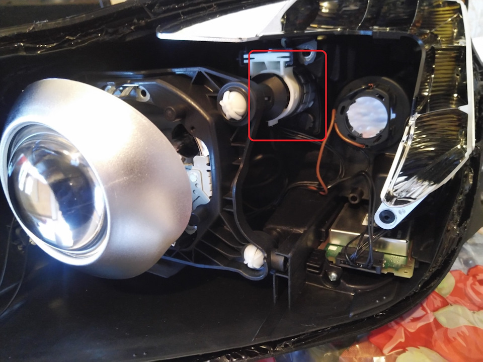 Распиновка штатных магнитол Grandeur (Рестайл/Дорестайл) — DRIVE2