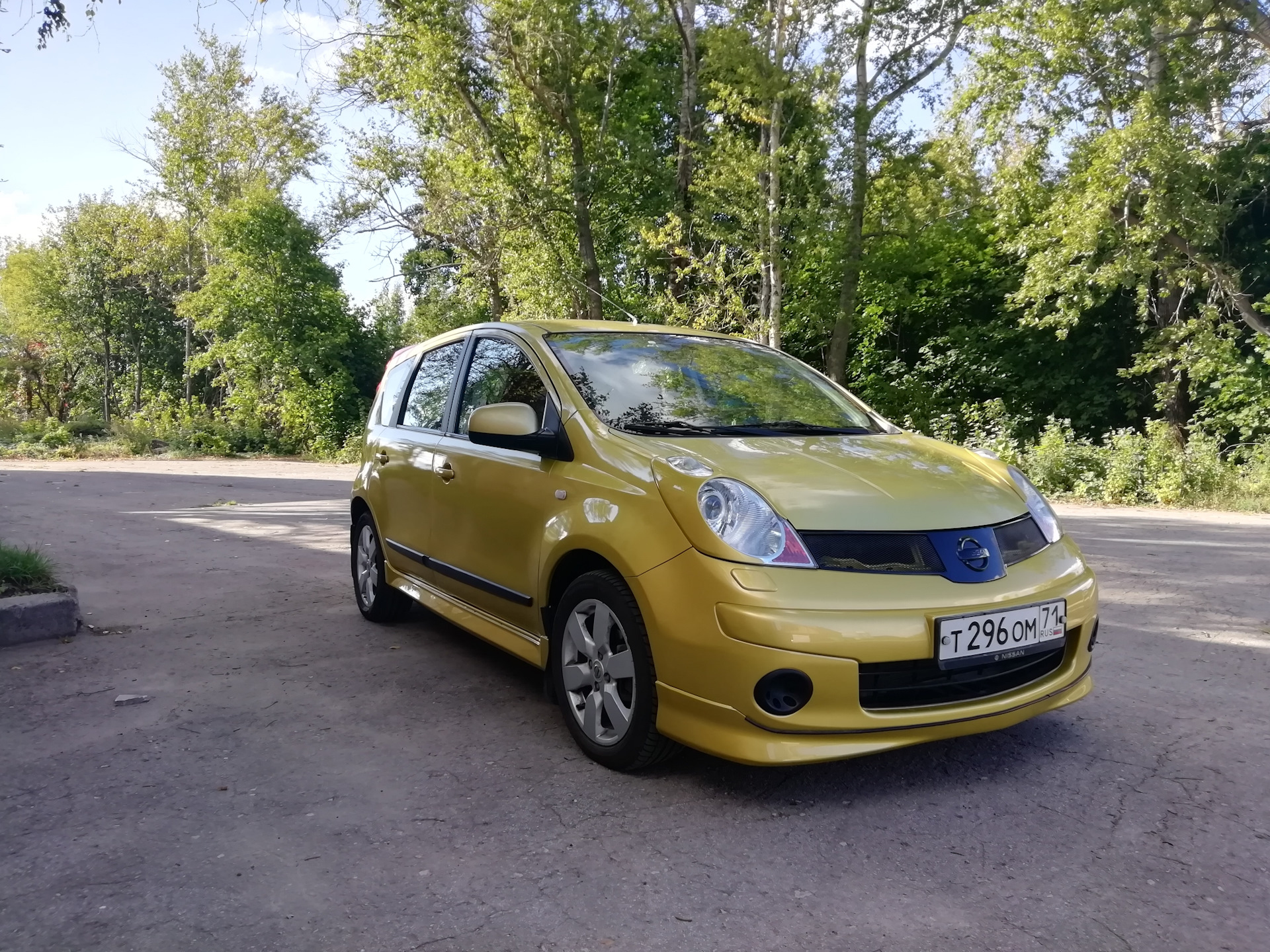 Note отзывы. Ниссан ноут отзывы. СТС Ниссан ноут. Нот 2003. Телефон Nissan Note drive2.