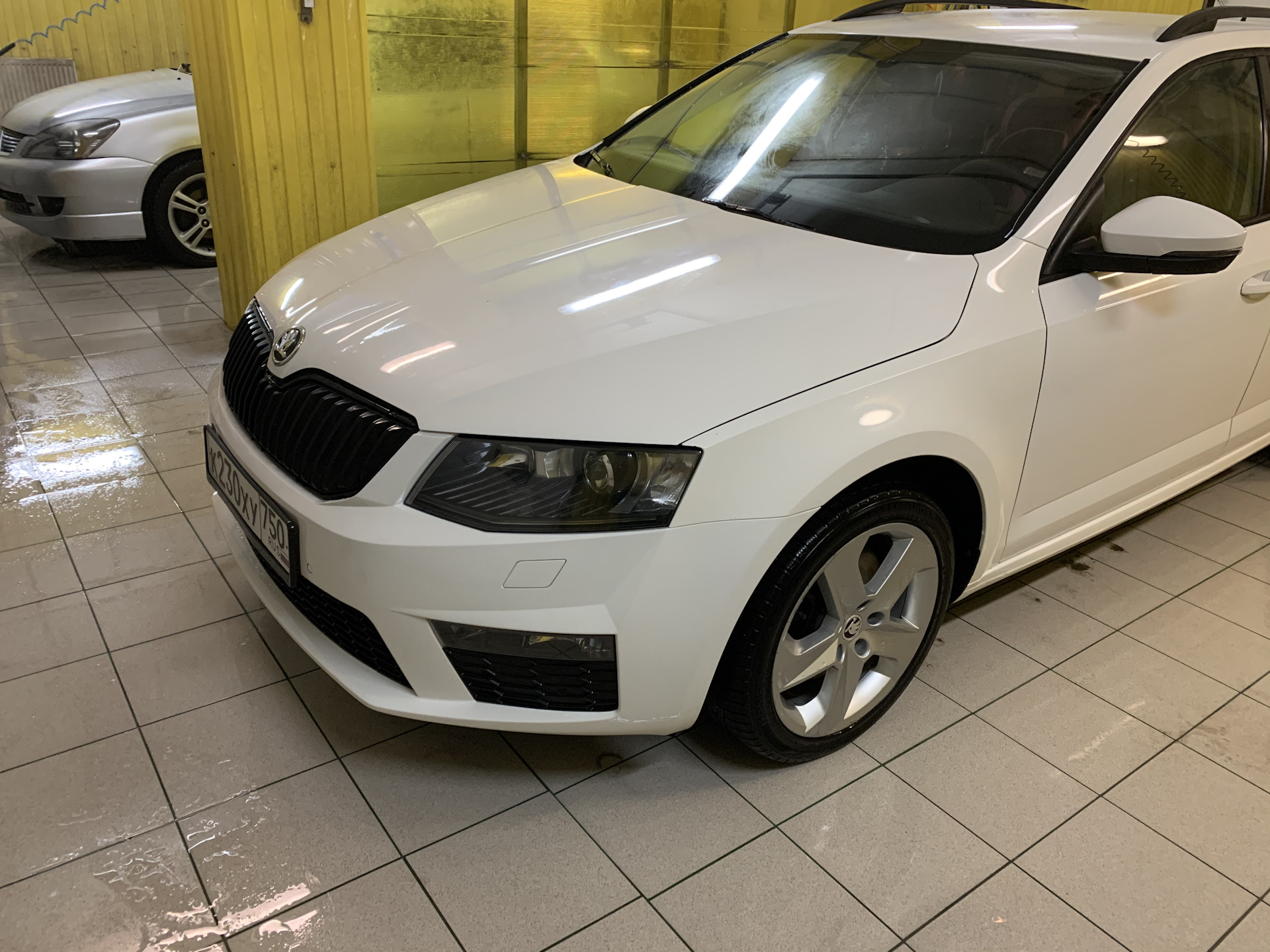 Skoda octavia обвесы. Skoda Octavia a7 обвес. Octavia a8 обвес.