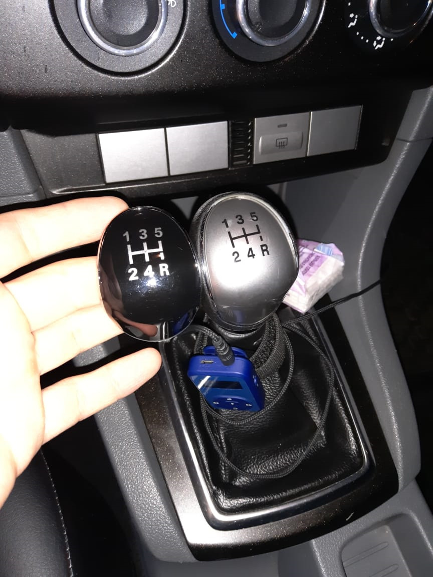 Ручка Кпп — Ford Focus Hatchback II, 2 л, 2008 года | аксессуары | DRIVE2