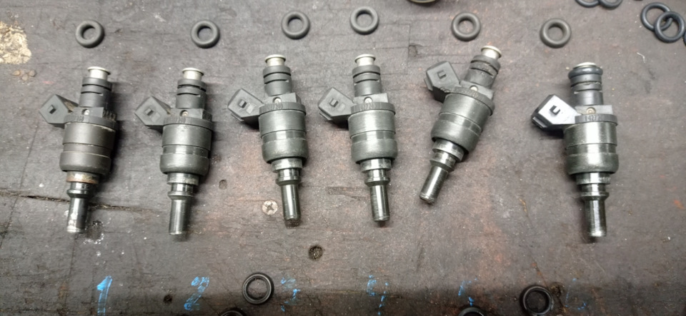 троит на холодную(решено) — BMW 5 series (E60), 2,2 л, 2004 года ...