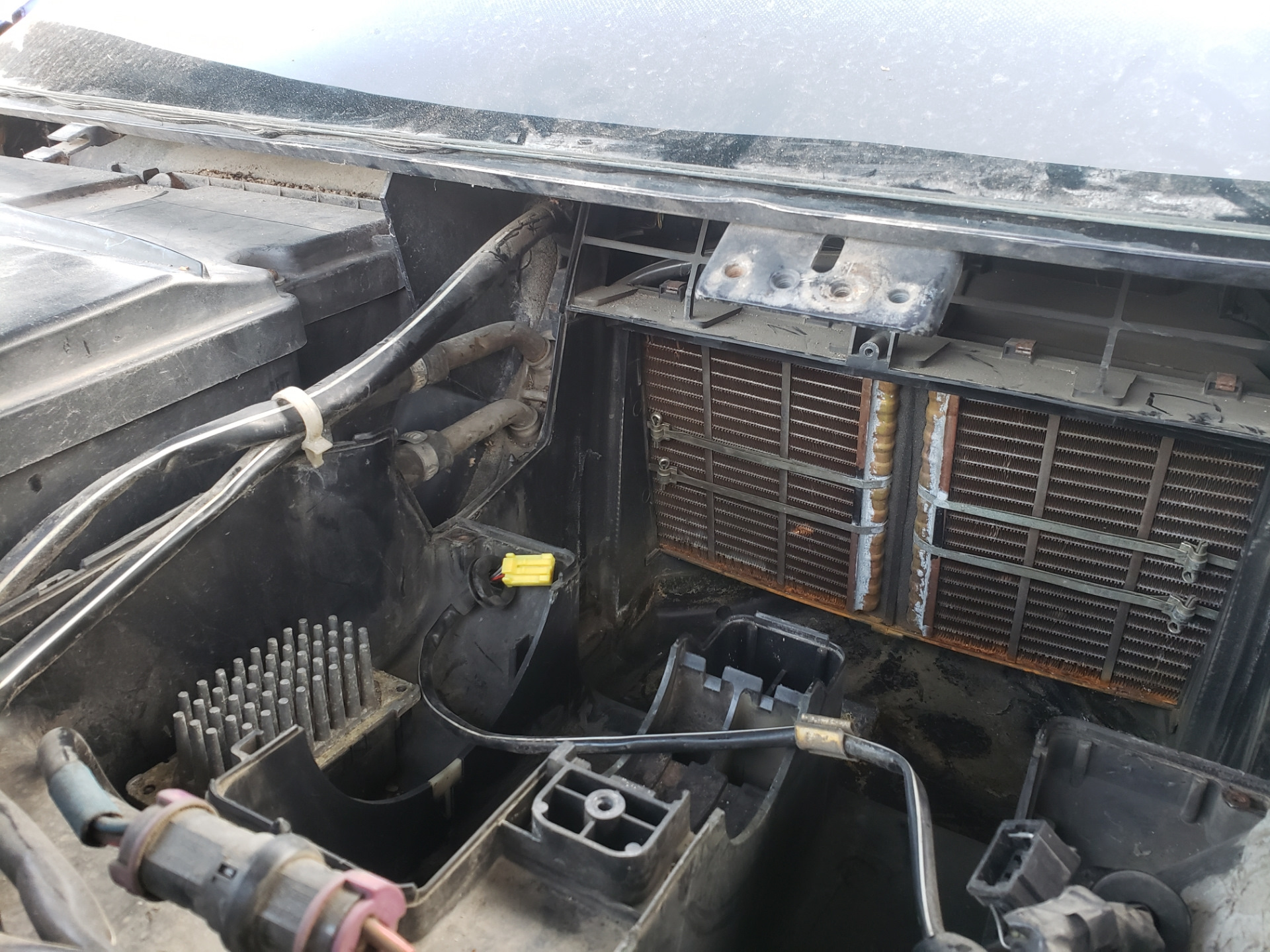 Восстановление кондиционера — Audi A8 (D2), 4,2 л, 1996 года | своими ...