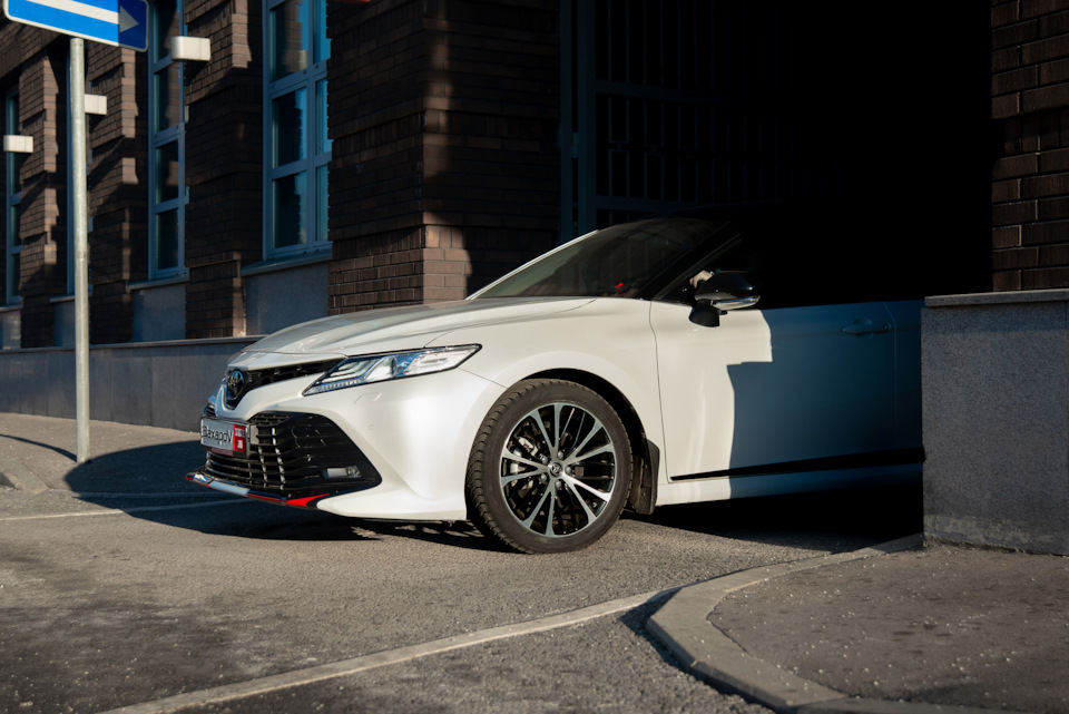 toyota camry белая с черной крышей. Смотреть фото toyota camry белая с черной крышей. Смотреть картинку toyota camry белая с черной крышей. Картинка про toyota camry белая с черной крышей. Фото toyota camry белая с черной крышей