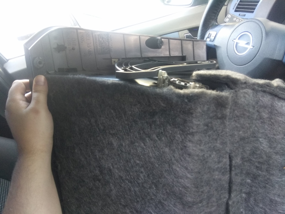 Шумка бардачка, промывка испарителя кондиционера и замена салонного ...