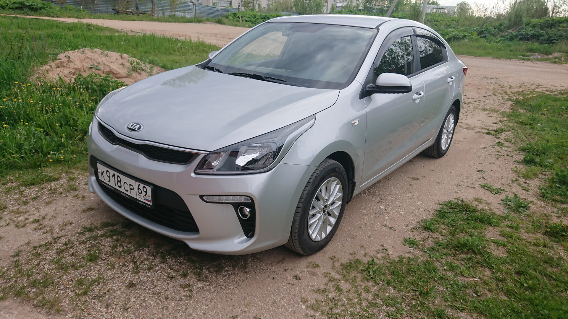 KIA Rio (4G) 1.6 бензиновый 2020 | 