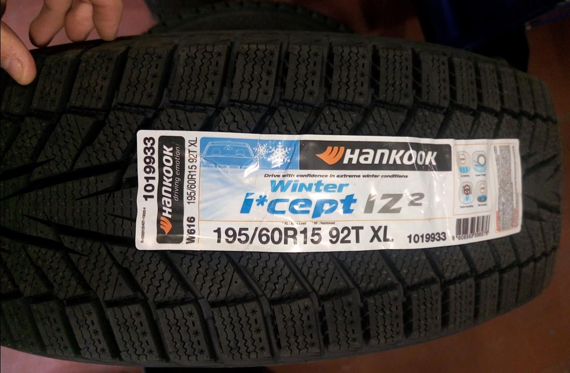 Зимняя резина 195 r15. Hankook Winter i*cept iz2 w616 195/60r15 92t. 195/60 R15 92t Hankook w616. 195/60r15 Hankook w616 92t XL. Hankook Winter i cept 195 60 r15.