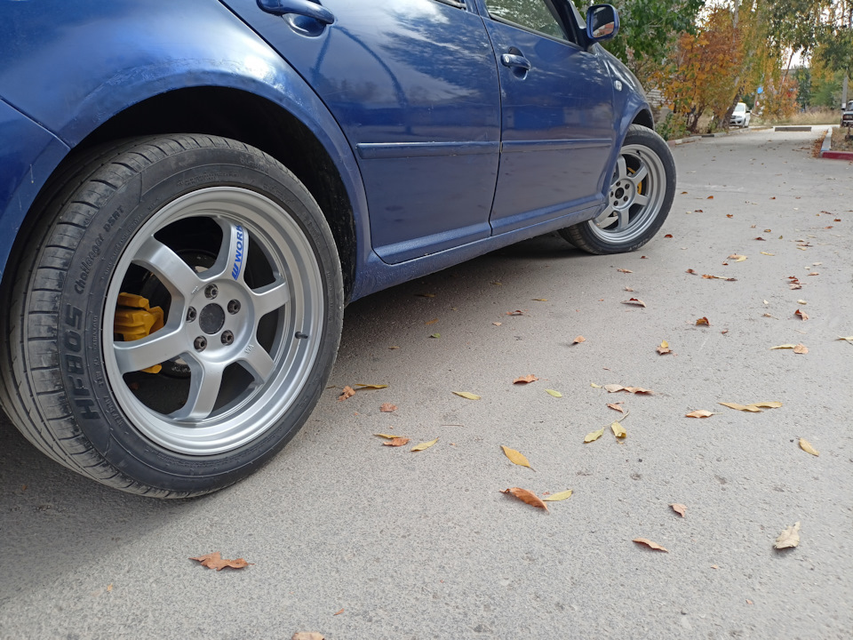 Шины летние Hifly 215/55 R17, литые диски 7,5Jx17 ET35 5x100 на ...