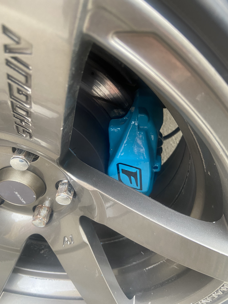 Foliatec Miami Beach Blue Brake Caliper Paint