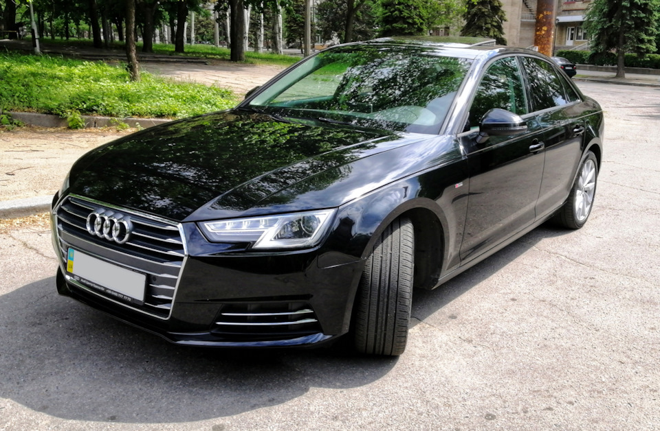 Купить Audi A4 Б У