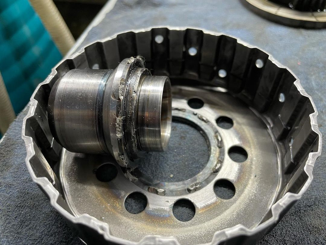 Ремонт муфты hyundai. Ремонт муфты hyundai. Муфта халдекс туксон. Ремонт муфты hyundai. Корзина муфты полного привода санта фе 3.
