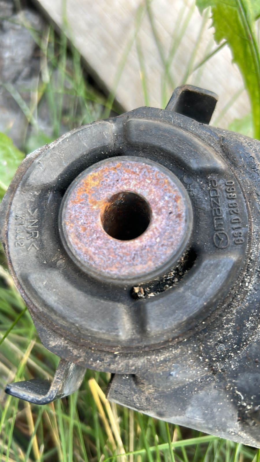 Замена заднего подрамника и сайленблоков задней подвески — Mazda 6 (2G ...