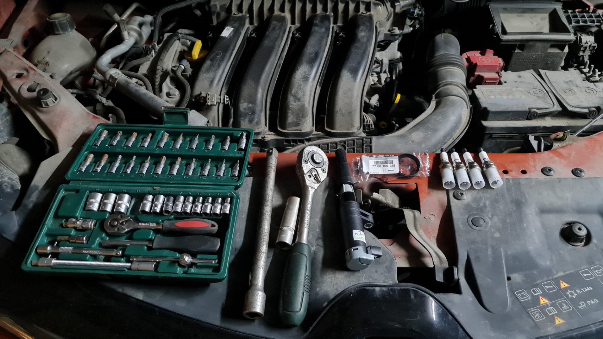 Катушка, свечи, сальничег фазовращателя — Renault Kaptur (2016), 2 л ...