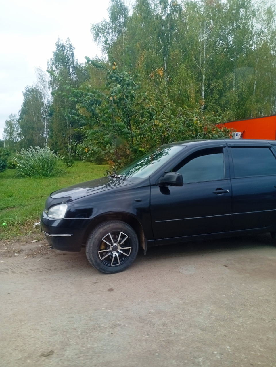 Photo from the logbook Lada Kalina wagon (1G)
