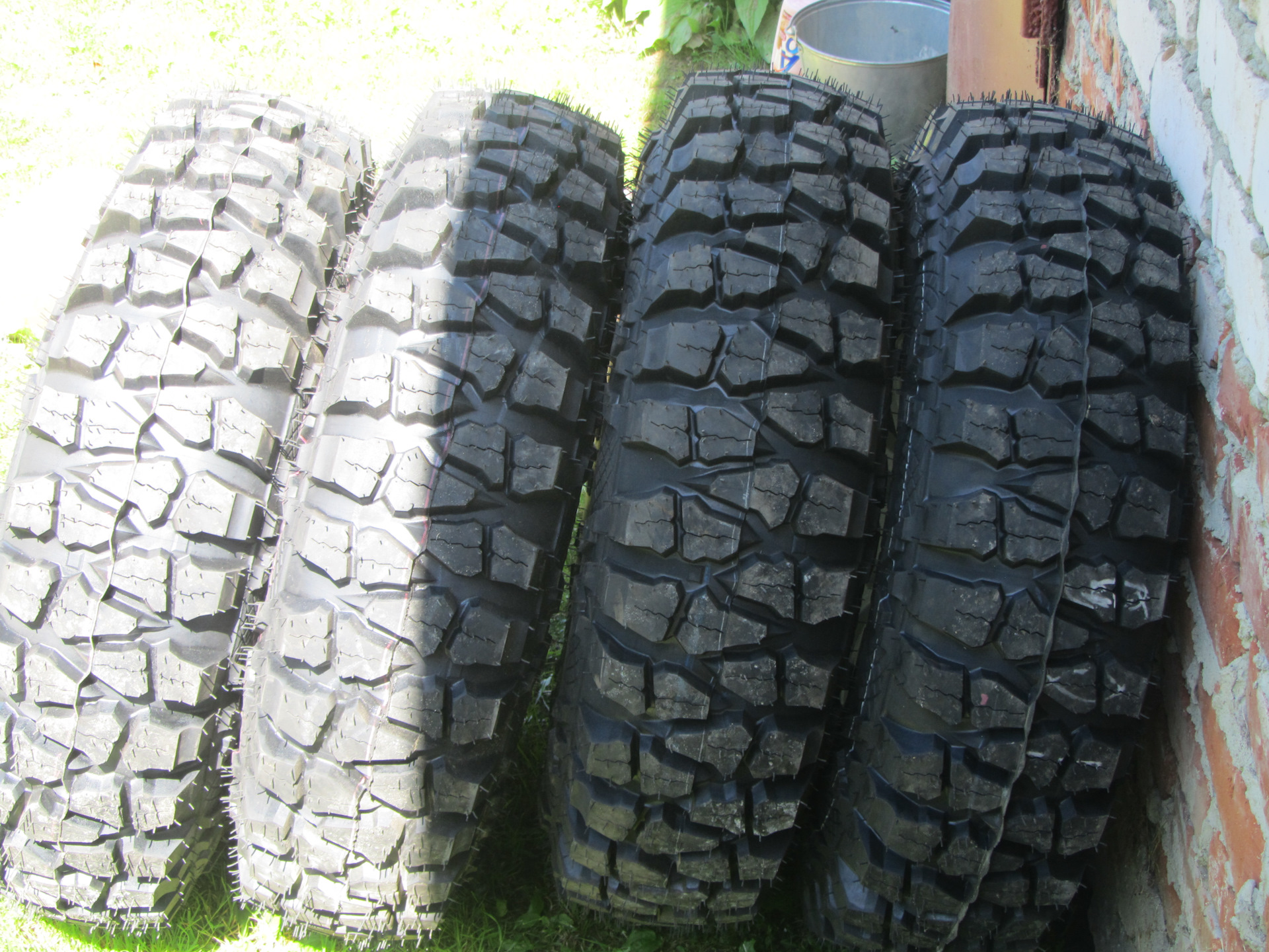 Forward safari 510. Forward forward Safari 510. Forward Safari 510 215/90r15c 99k. Forward Safari 510 215/90 r15 99k. Forward Safari 510 215/90-15.