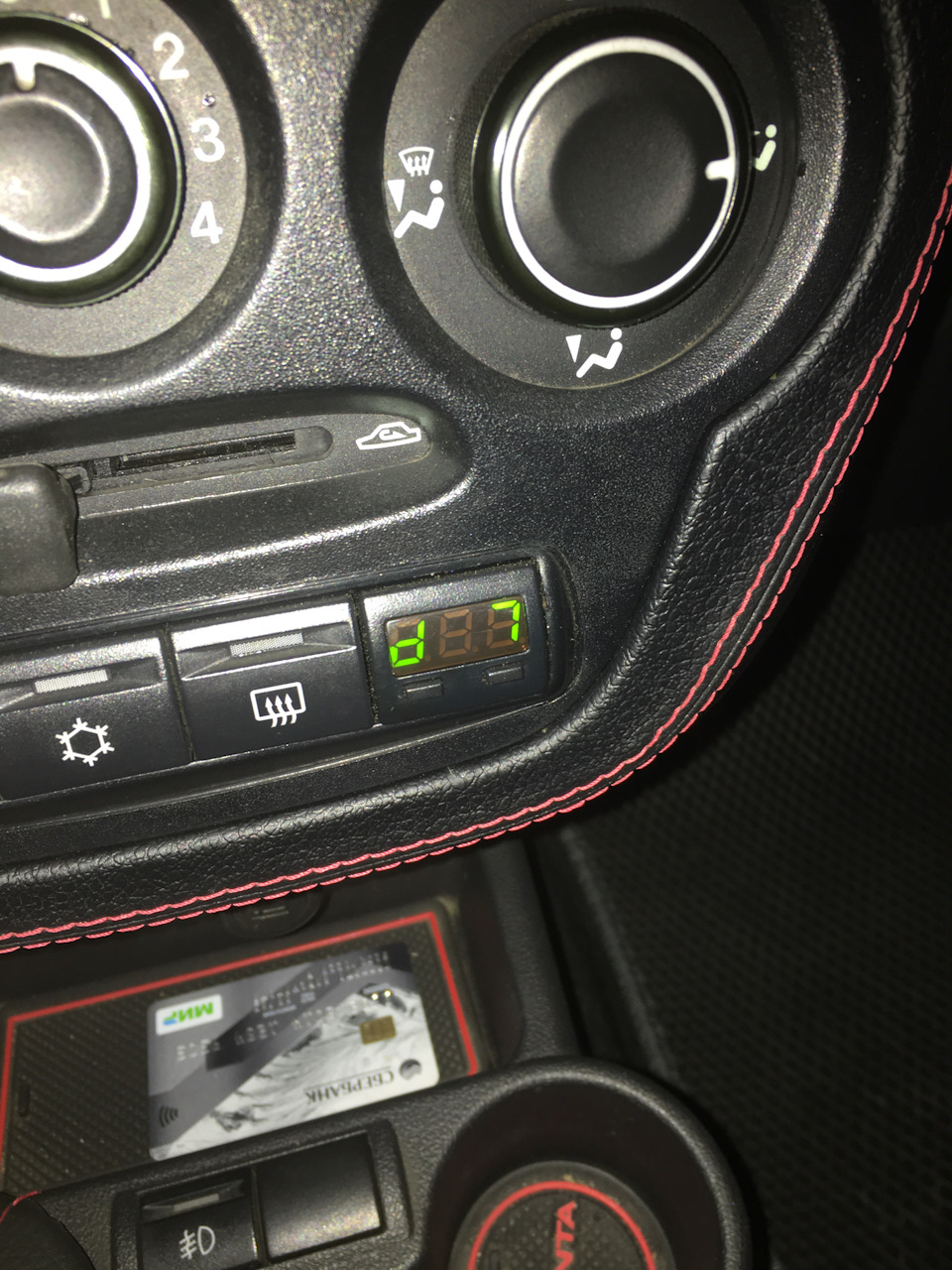 Чистка дроссельной заслонки — Lada Гранта, 1,6 л, 2014 года | плановое ...