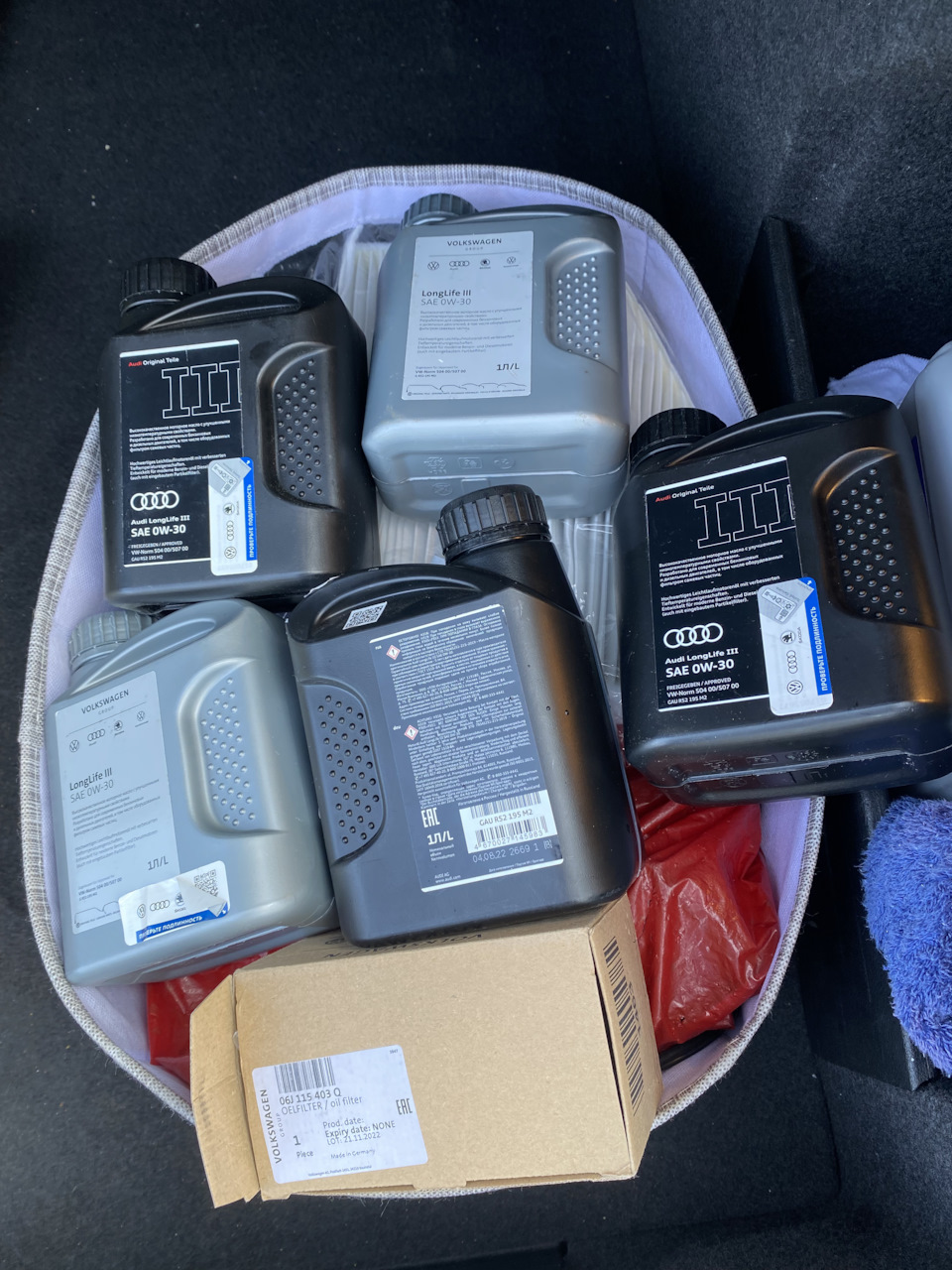 ТО и оригинальный масляный фильтр — Volkswagen Passat B7, 1,8 л, 2013 ...