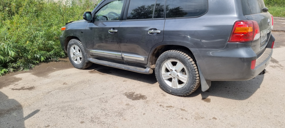 Нокиан аутпост 275 65 18 — Toyota Land Cruiser 200, 4,7 л, 2010 года ...
