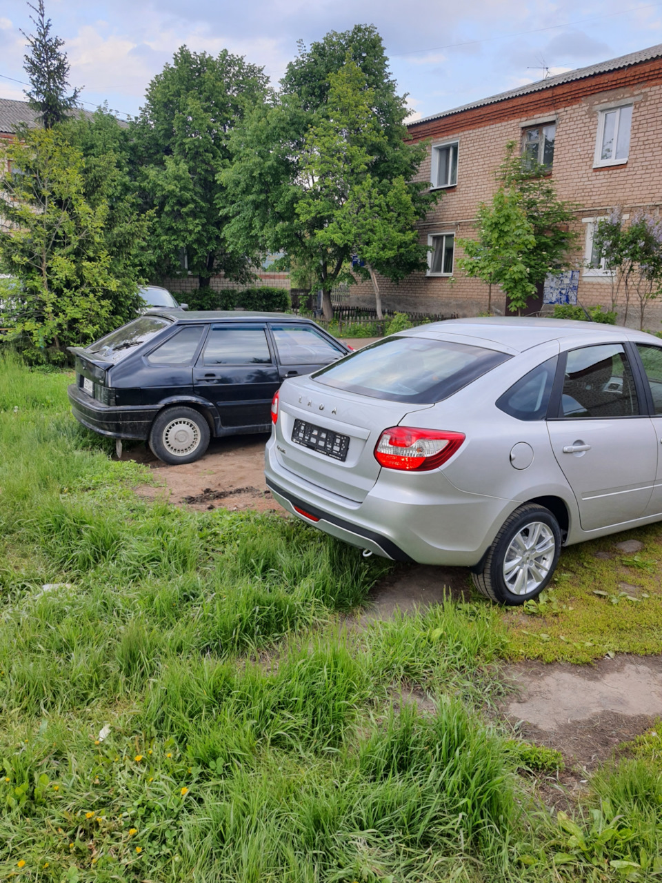 Шел 4й день владения. — Lada Гранта Лифтбек (2-е поколение), 1,6 л, 2024  года | просто так | DRIVE2