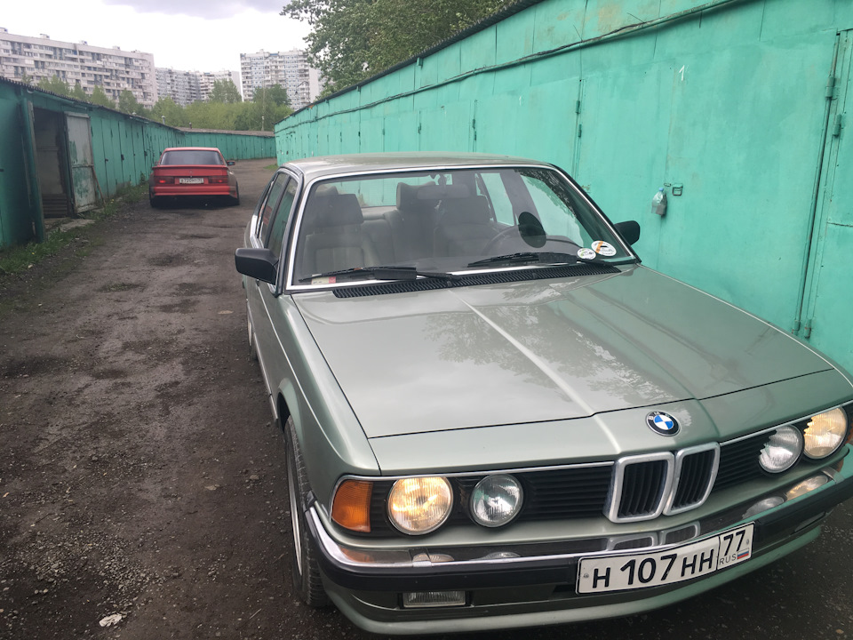 Фото в бортжурнале BMW 7 series (E23)