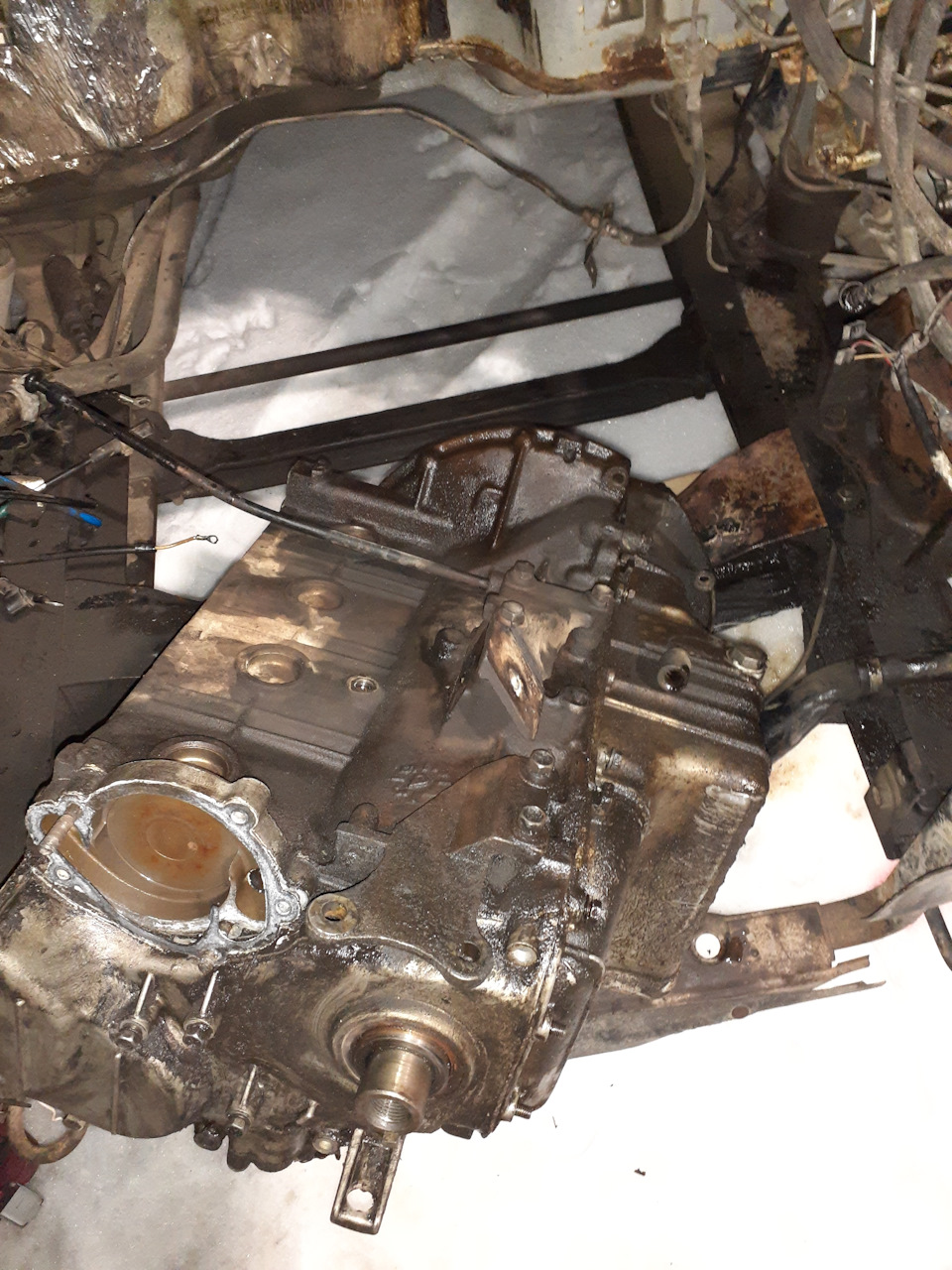 Заправка кондиционера — Skoda Octavia Mk2, 2 л., 2007 года | визит на ...