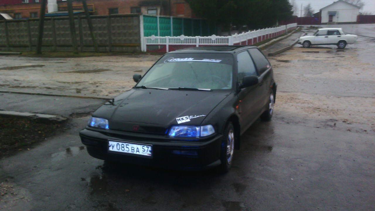 Honda Civic Hatchback (4G) 1.5 бензиновый 1991 | брат якудзы на DRIVE2