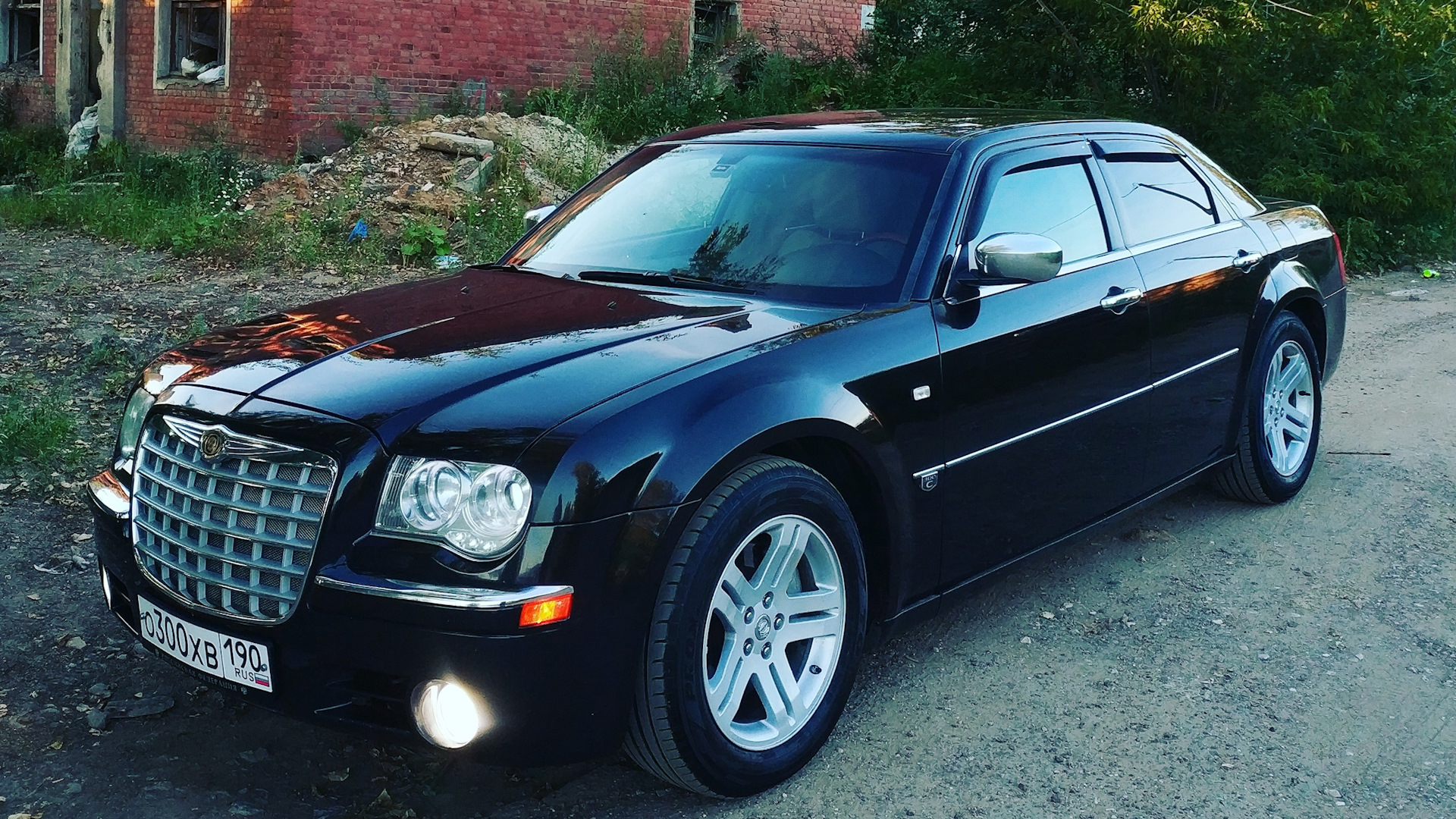 Chrysler 300 (300C) (1G) 2.7 бензиновый 2006 | 2.7 V6 на DRIVE2