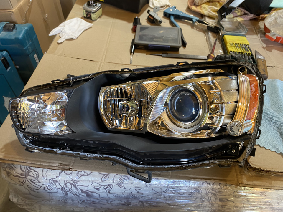 Замена шторок, маски в чёрный мат, новые стекла 😎 — Mitsubishi Lancer X ...