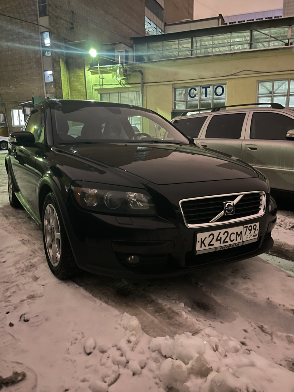 Ровно год вместе ❤️🇸🇪 — Volvo C30, 2,4 л, 2007 года | другое | DRIVE2