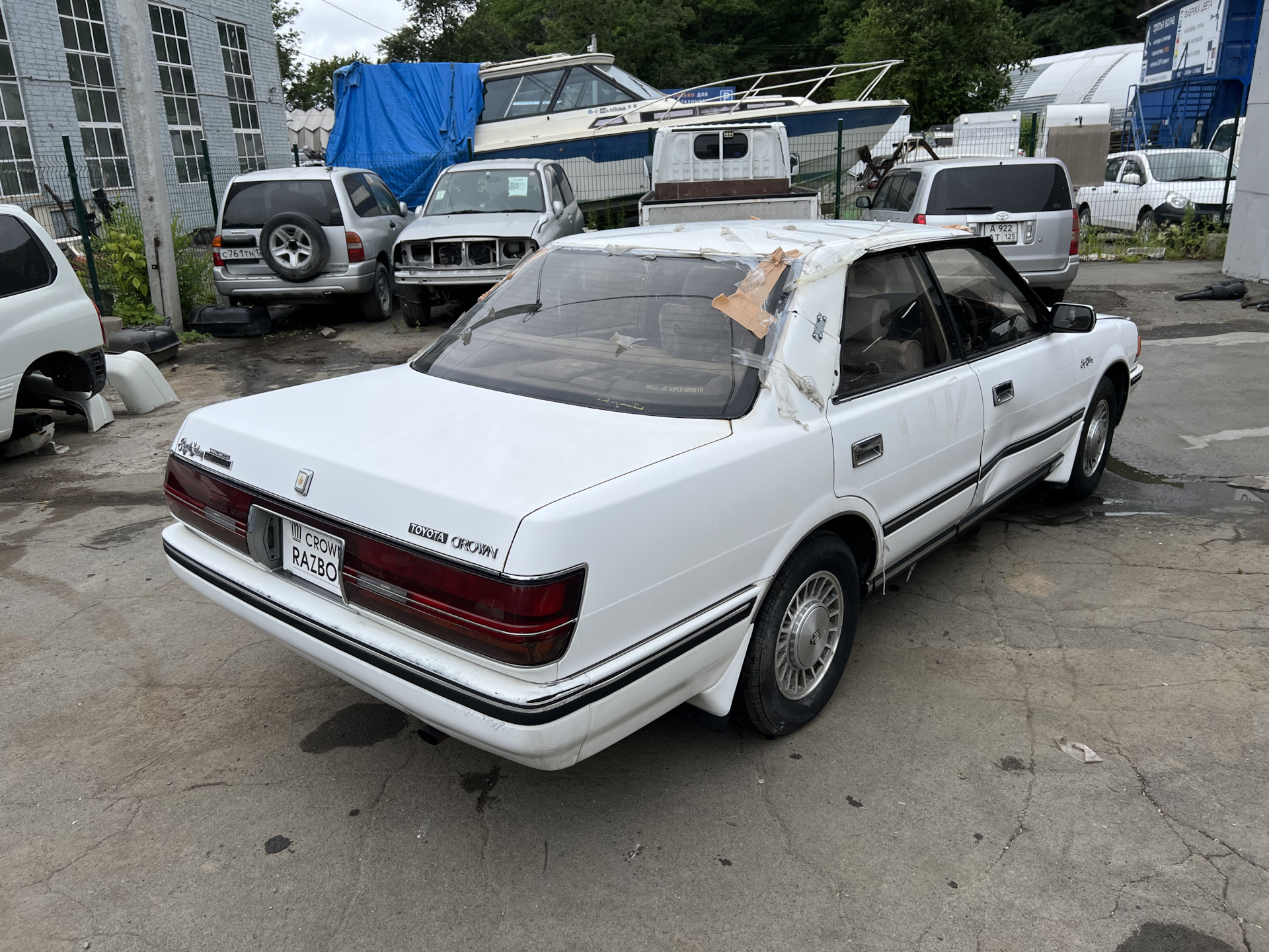 toyota crown gs 131