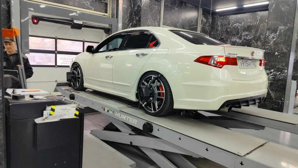 14. Сделали развал и заправили кондер. — Honda Accord (8G)