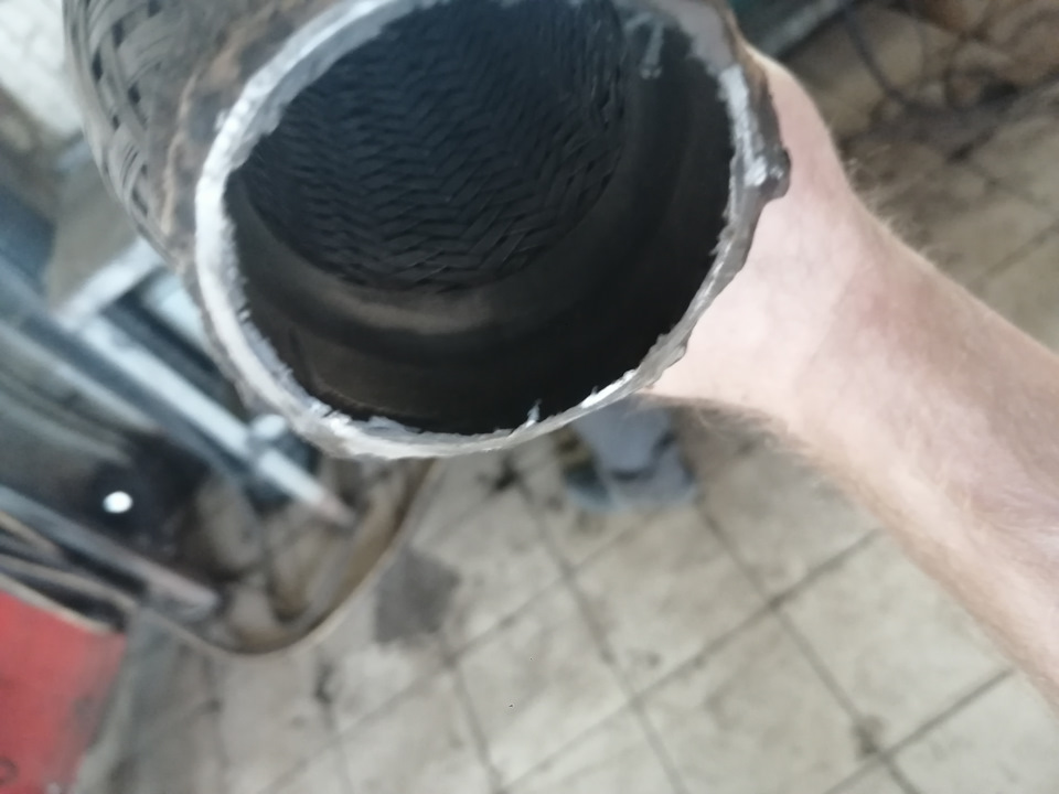 Замена гофры — Ford Mondeo IV, 2 л, 2008 года | визит на сервис | DRIVE2