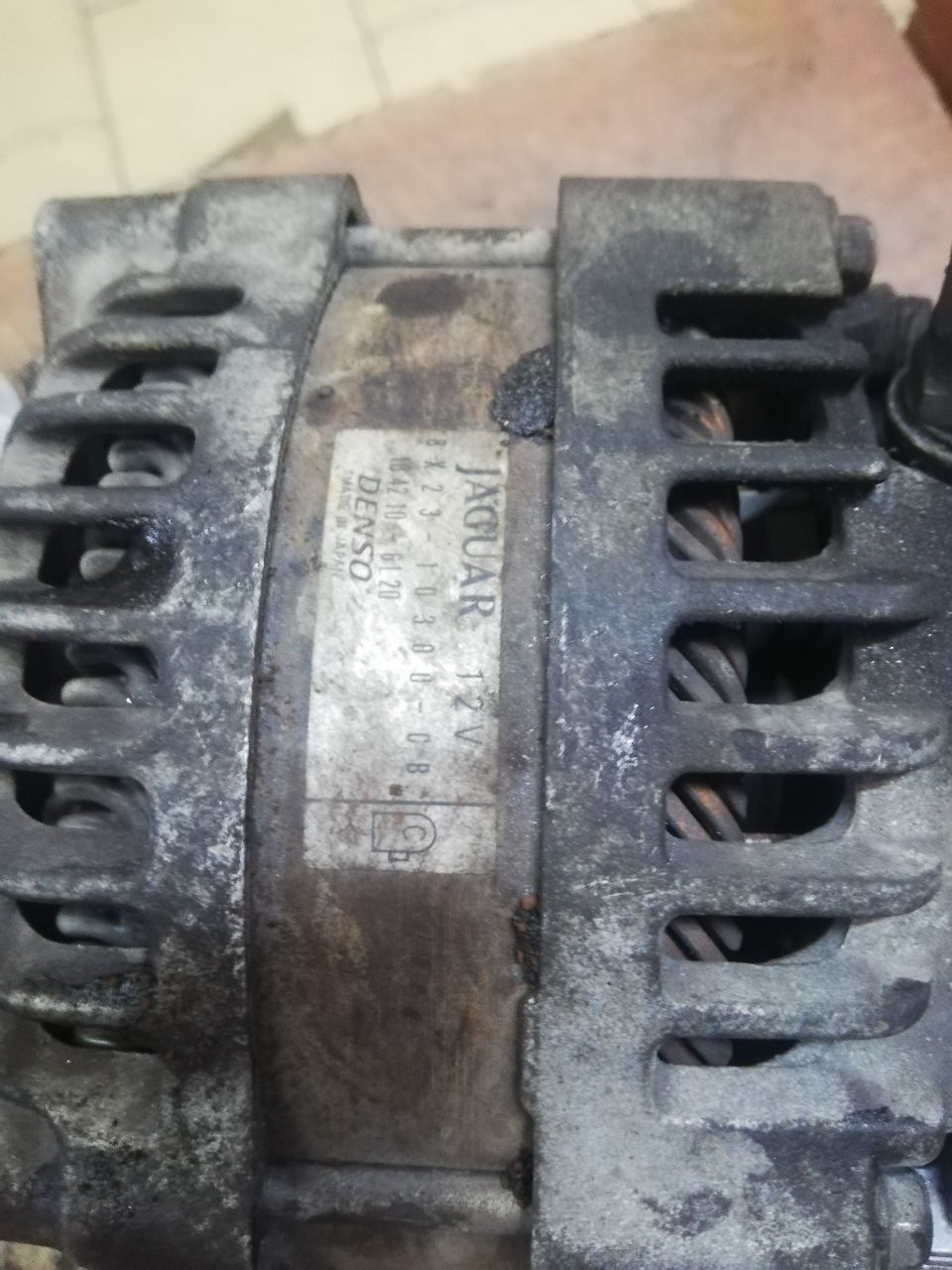 Фото в бортжурнале Jaguar XF (1G). Запчасти на фото: 1061201