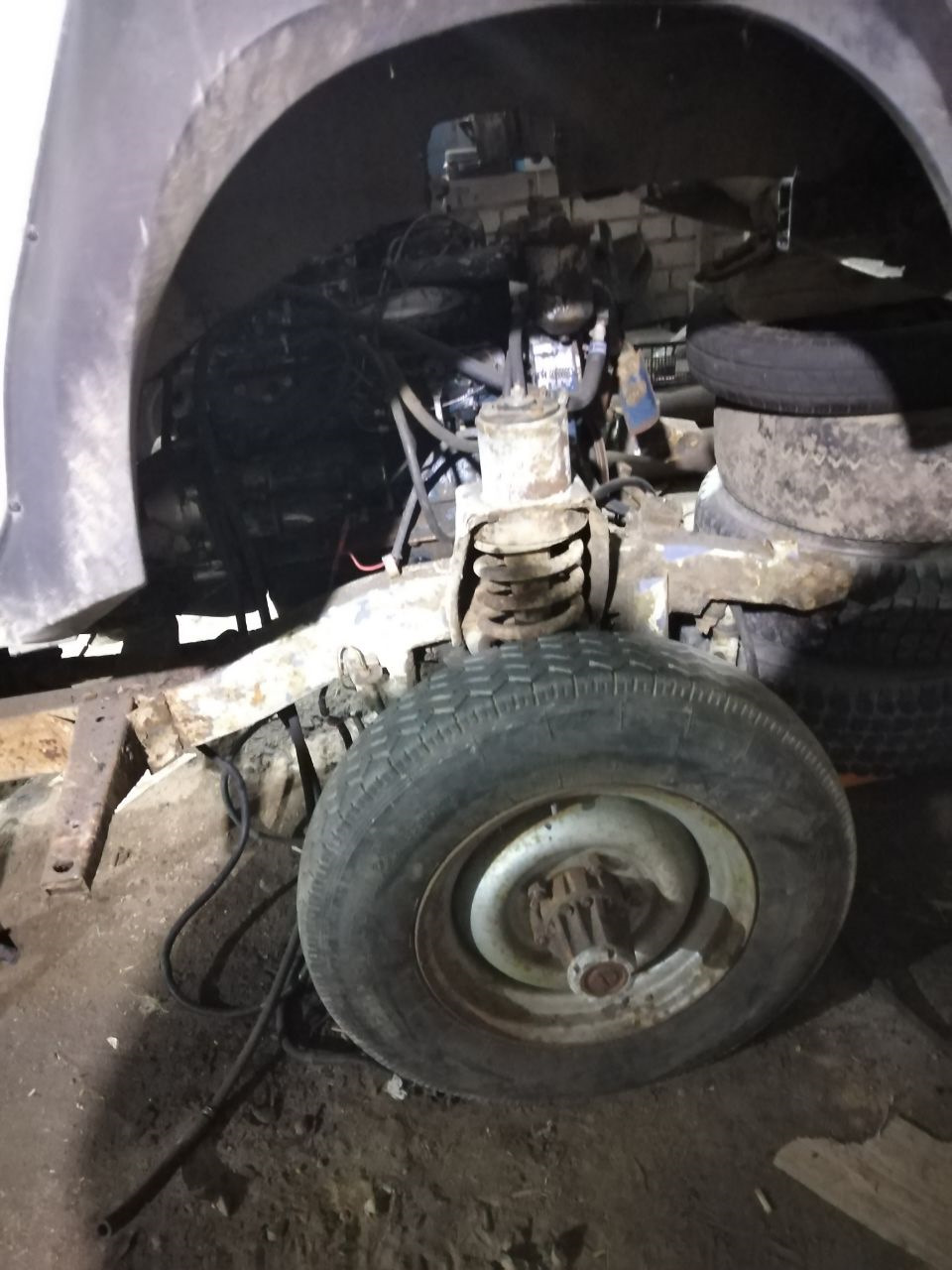 Натягиваю сову на глобус — ГАЗ 2410, 2,4 л, 1987 года | тюнинг | DRIVE2