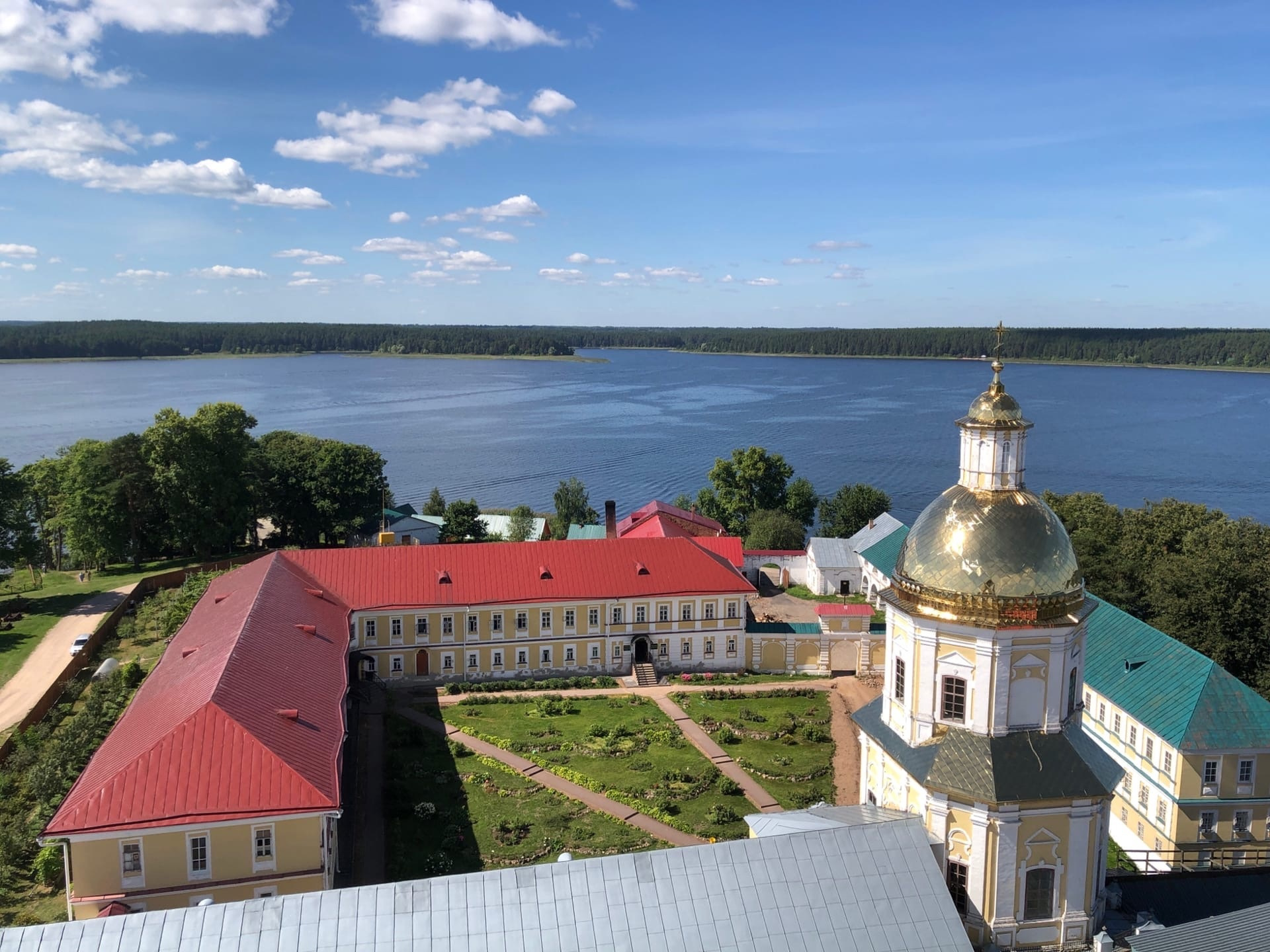 Нило Столобенская пустынь монастырь детский лагерь