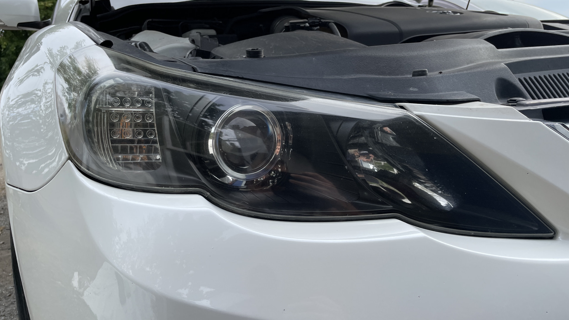 Заменил старые «стекла» на фарах — Toyota Mark X (GRX130), 2,5 л, 2010 ...