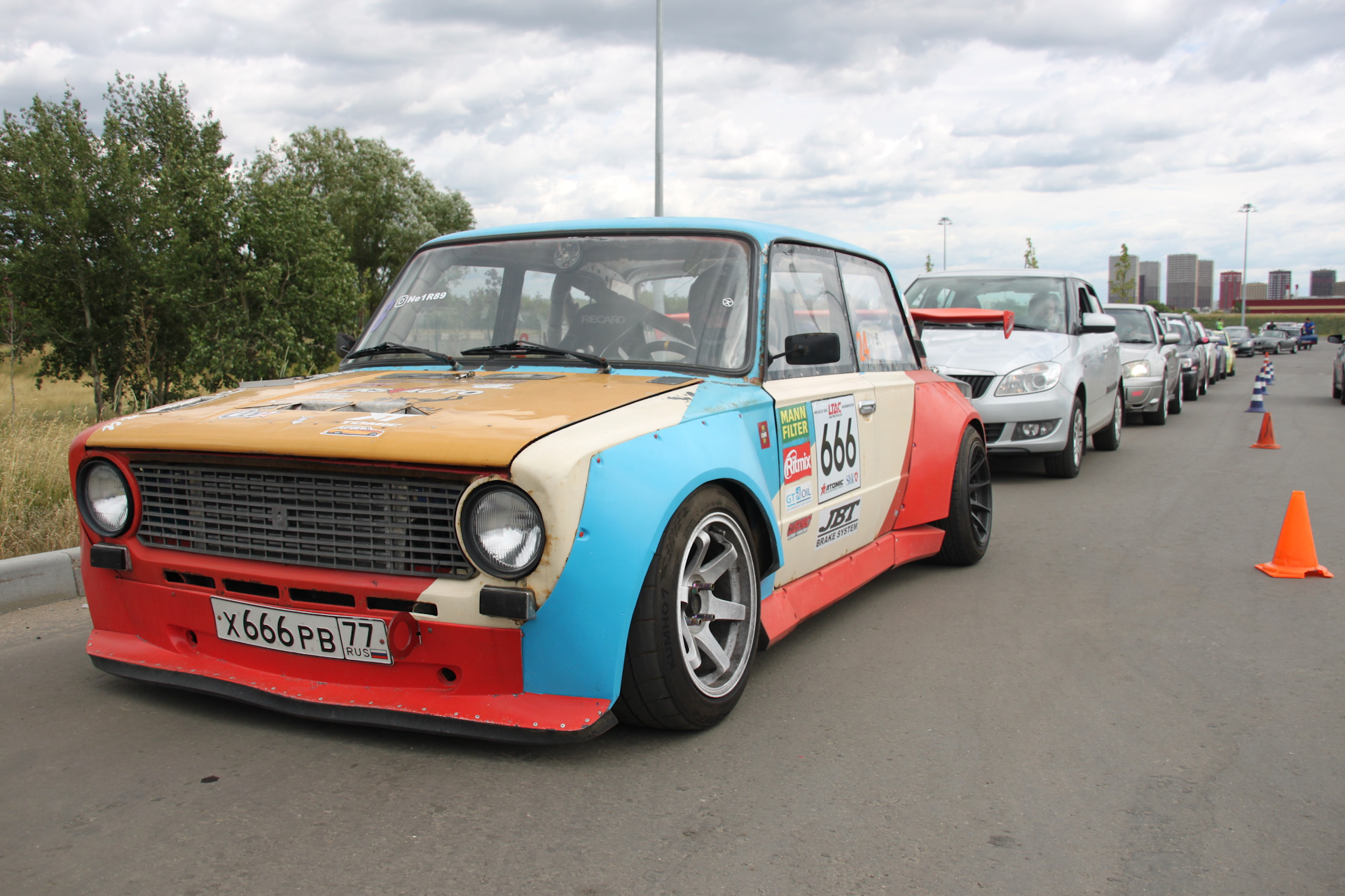 Мосавтослалом 30 июня, Розыгрыш заднего стекла! — Lada 21013, 1,5 л, 1986  года | фотография | DRIVE2