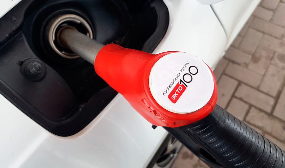 #19. Честно о расходе. Какой бензин лить в Эскалейд — Cadillac Escalade ...