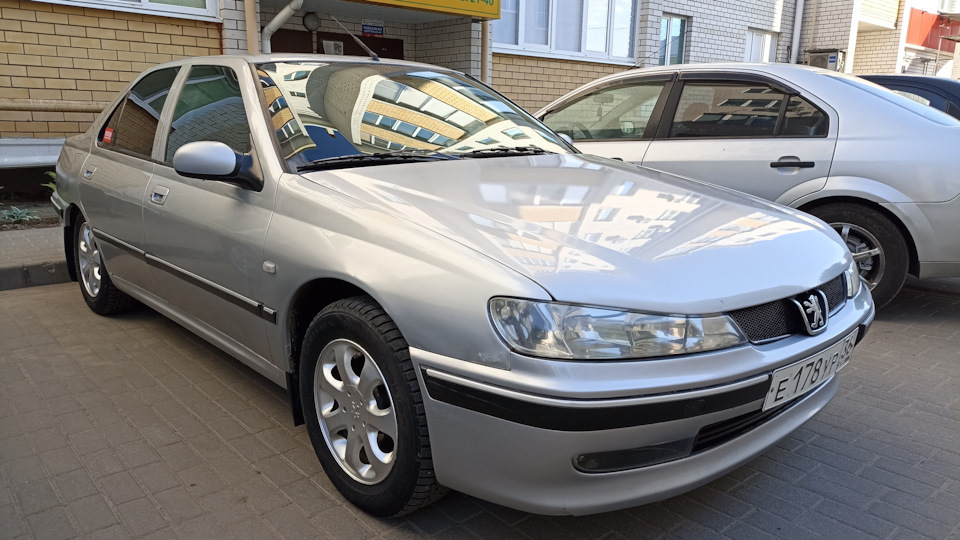 Pizo 406 restaling. Peugeot 406 седан. Peugeot 406 restyling. Пежо 406 седан. Пежо 406 серая.