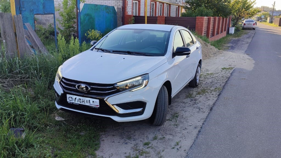 Лада Веста. неисправный выключатель стоп сигнала — Lada Vesta (NG), 1,6 ...