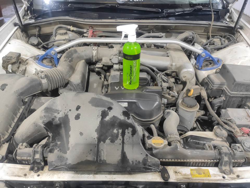 Первым вход пошел Motor Cleaner — Toyota Chaser (100)