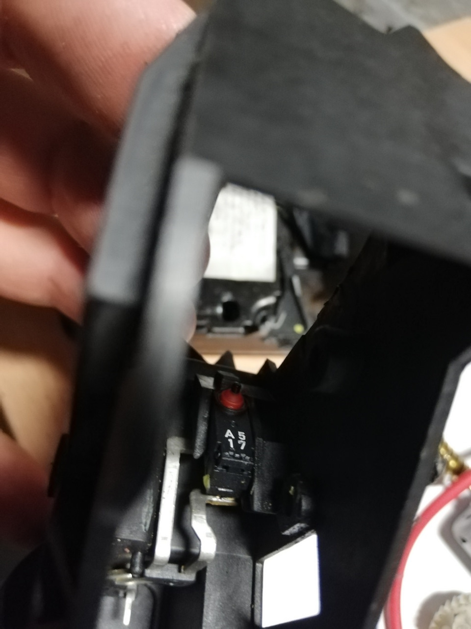 Дожим крышки багажника, нет реакции. Пофиксил. — Audi A6 Avant (C6), 3 ...