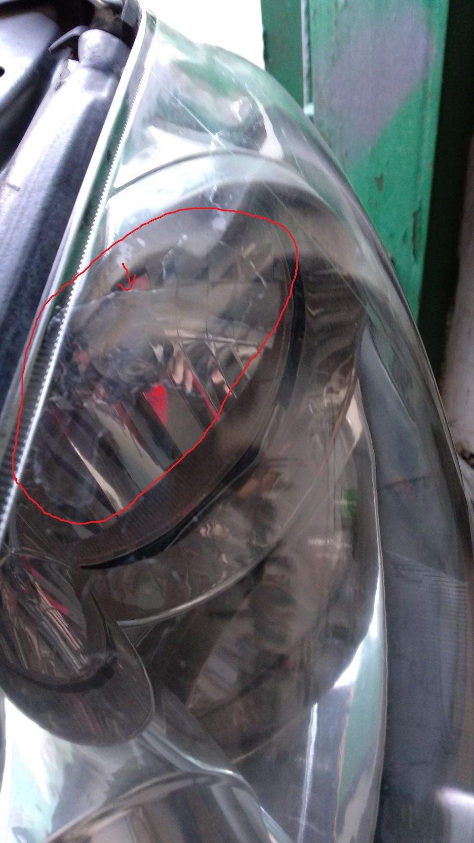 Стекла на фарах спустя 3 года. — Toyota Camry (XV30), 2,4 л, 2005 года ...