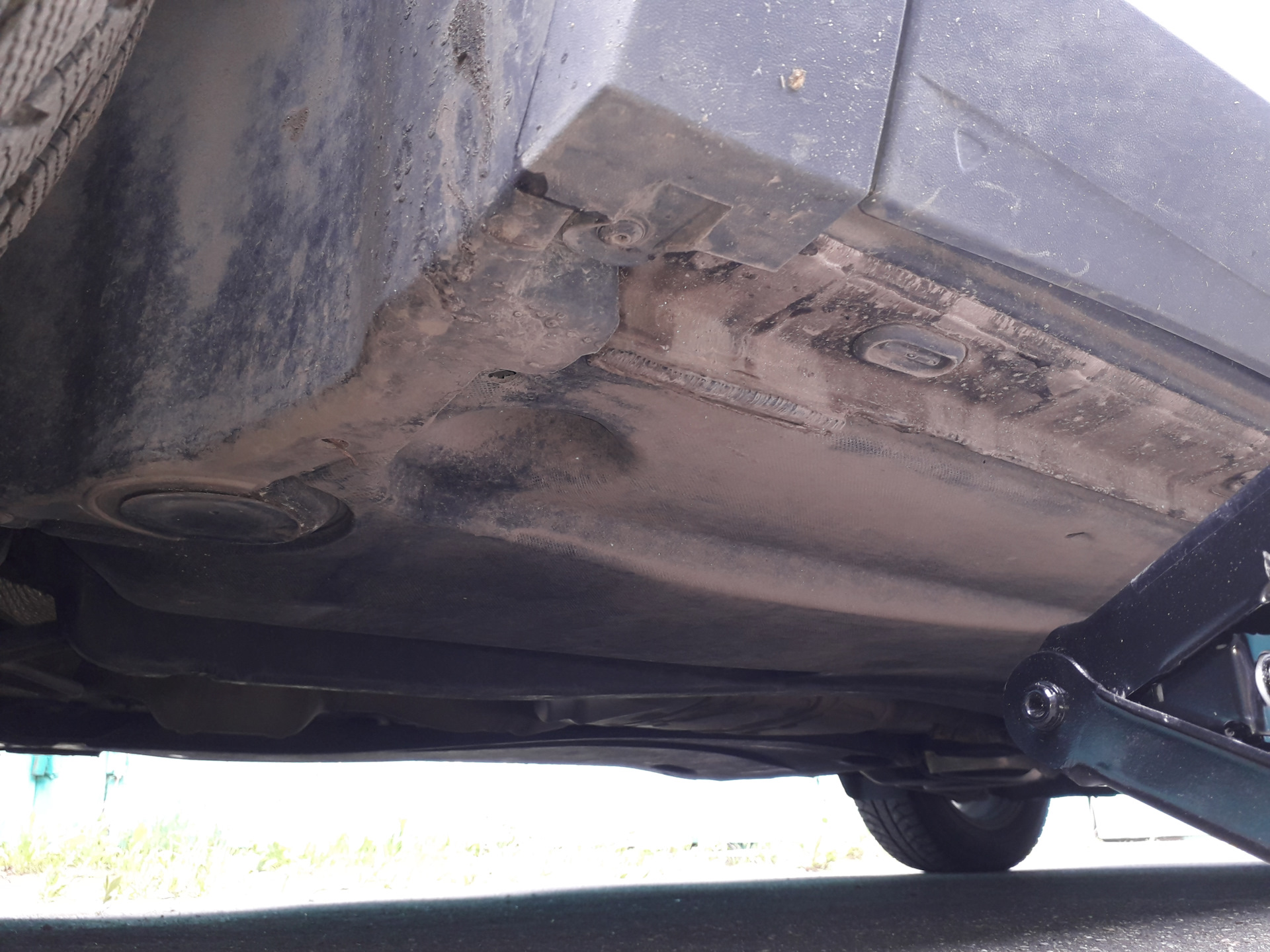 Заменили колеса в платном шиномонтаже на свою голову — Volkswagen ...